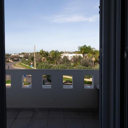 Ferienwohnung Bilocale Climatizzato Con Vista Panoramica Ugento Exterior foto
