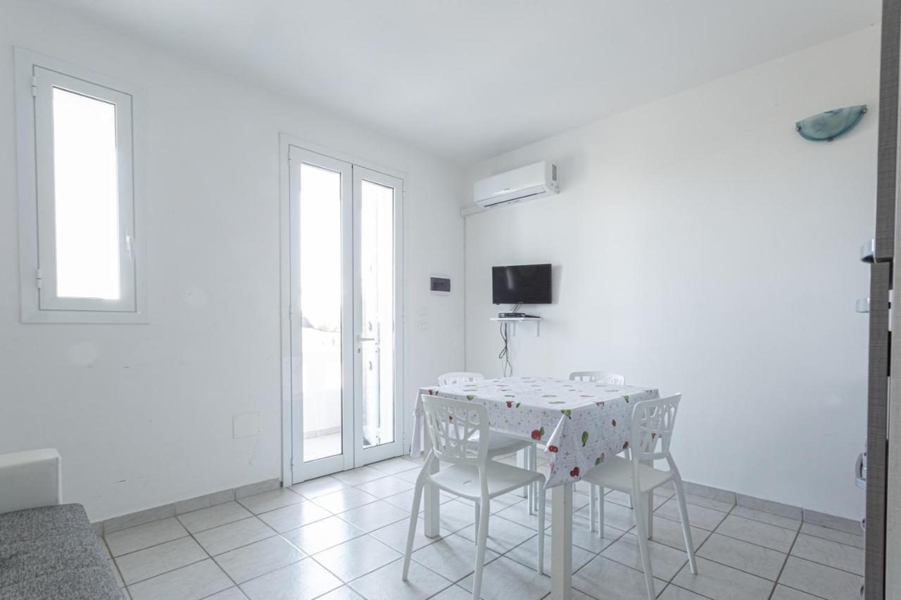 Ferienwohnung Bilocale Climatizzato Con Vista Panoramica Ugento Exterior foto